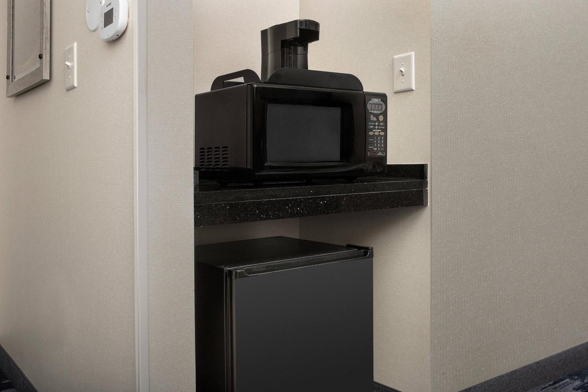 Fairfield Inn & Suites Baltimore BWI Airport Linthicum Esterno foto